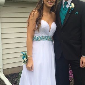 Prom dress size 4 white with blue beading